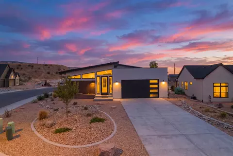2260 Pyramid Peak Loop, Grand Junction, CO 81507