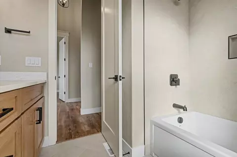 Bath - 1924 K Rd, Fruita, CO 81521 photo 1 of 5