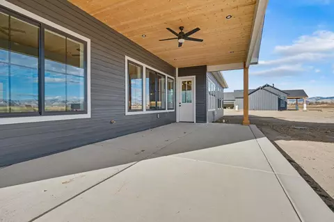 Exterior - 1924 K Rd, Fruita, CO 81521 photo 4 of 6