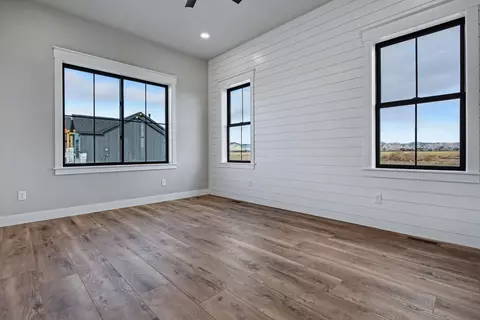 Living - 1924 K Rd, Fruita, CO 81521 photo 5 of 5