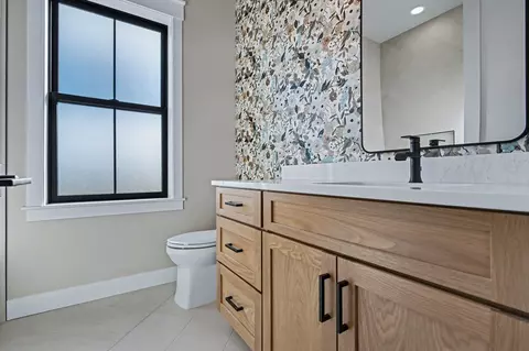 Bath - 1924 K Rd, Fruita, CO 81521 photo 2 of 5