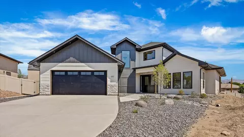 692 Claymore Ct, Grand Junction, CO 81506