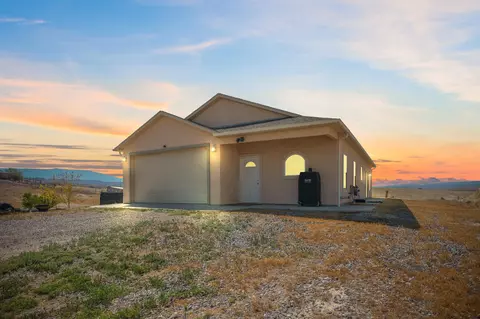 3509 Silverstone Dr, Whitewater, CO 81527