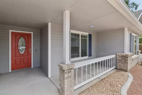 Exterior - 865 Jasper Dr, Fruita, CO 81521 photo 2 of 6
