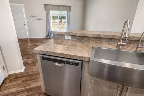 Kitchen - 49088 Ke Rd, Mesa, CO 81643 photo 7 of 7