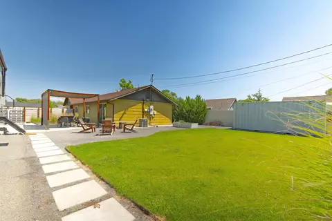 Exterior - 716 E Carolina Ave, Fruita, CO 81521 photo 4 of 6