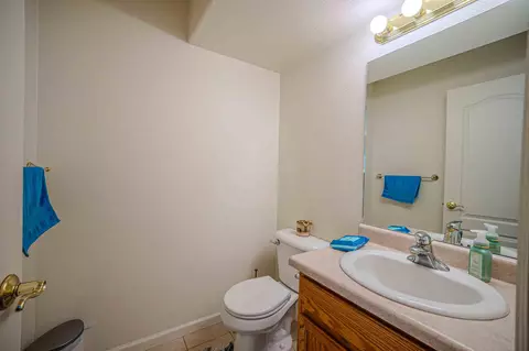 Bath - 723 Granite Dr, Fruita, CO 81521 photo 1 of 6