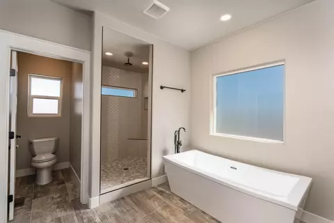 Bath - 1348 Robinson Ct, Mack, CO 81525 photo 5 of 5