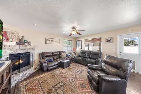 Living - 902 Elberta Dr, Fruita, CO 81521 photo 2 of 3