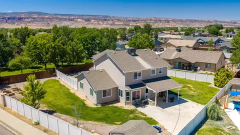 View/Area - 902 Elberta Dr, Fruita, CO 81521 photo 8 of 9