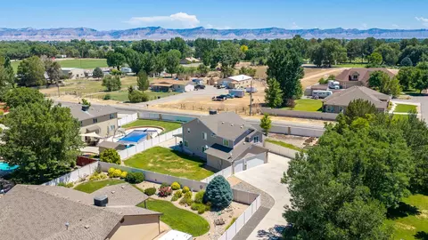 View/Area - 902 Elberta Dr, Fruita, CO 81521 photo 1 of 9