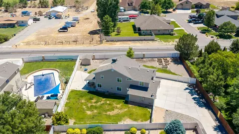View/Area - 902 Elberta Dr, Fruita, CO 81521 photo 6 of 9