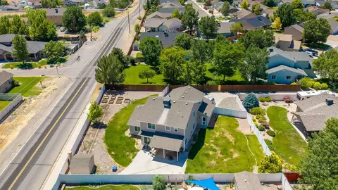 View/Area - 902 Elberta Dr, Fruita, CO 81521 photo 7 of 9