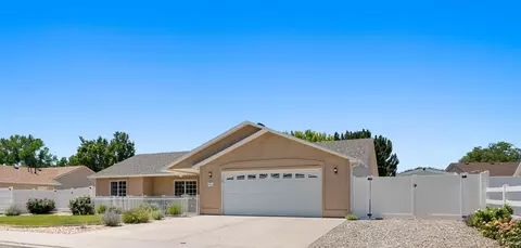 Exterior - 549 Hall St, Fruita, CO 81521 photo 10 of 10