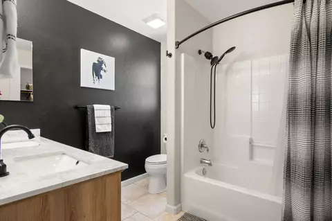 Bath - 549 Hall St, Fruita, CO 81521 photo 2 of 3