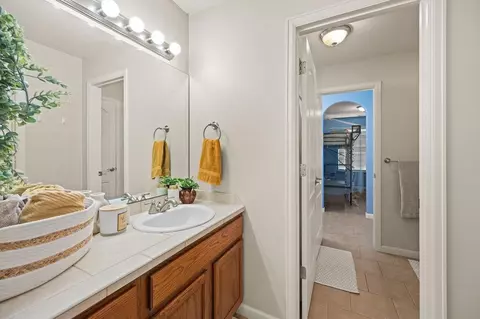 Bath - 802 Darcy Jo Ln, Fruita, CO 81521 photo 3 of 4