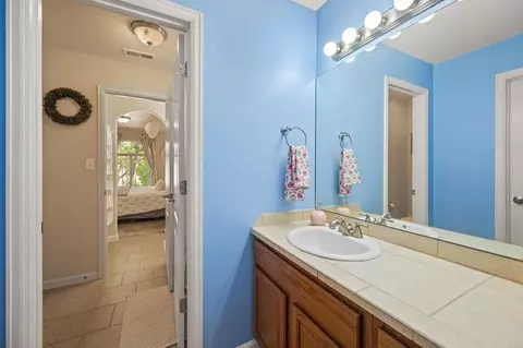 Bath - 802 Darcy Jo Ln, Fruita, CO 81521 photo 4 of 4
