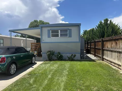 105 E 8th St #18, Palisade, CO 81526