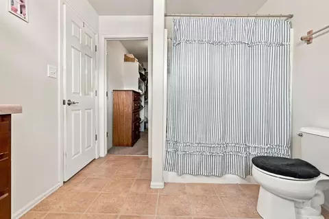 Bath - 393 E 5th St, De Beque, CO 81630 photo 3 of 3