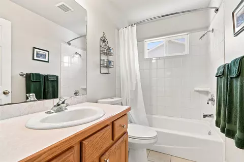 Bath - 760 Galena Dr, Fruita, CO 81521 photo 3 of 3