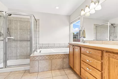 Bath - 760 Galena Dr, Fruita, CO 81521 photo 1 of 3
