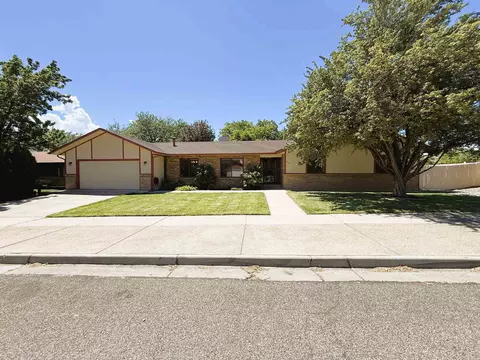 3825 Applewood St, Grand Junction, CO 81506