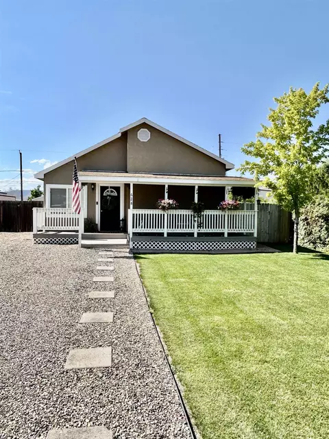 Exterior - 628 E Cleveland Ave, Fruita, CO 81521 photo 2 of 7