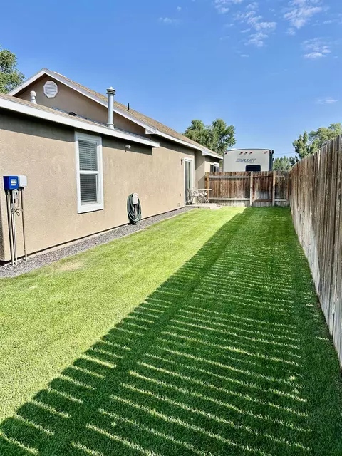 Exterior - 628 E Cleveland Ave, Fruita, CO 81521 photo 5 of 7