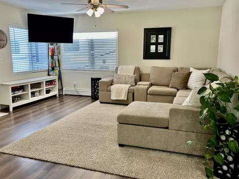 Living - 628 E Cleveland Ave, Fruita, CO 81521 photo 2 of 3