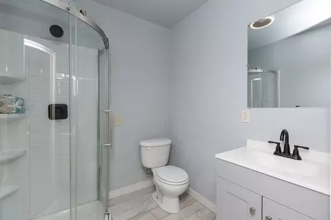 Bath - 137 N Cherry St, Fruita, CO 81521 photo 5 of 6