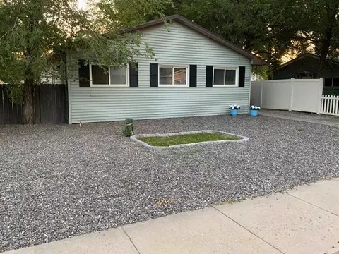 137 N Cherry St, Fruita, CO 81521 photo 2