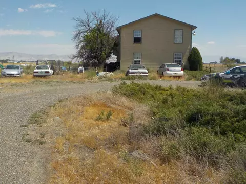 Exterior - 2022 K Rd, Fruita, CO 81521 photo 3 of 15