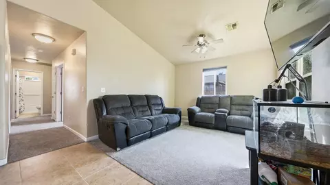 Entry Way - 815 E Harrison Ave, Fruita, CO 81521 photo 2 of 4