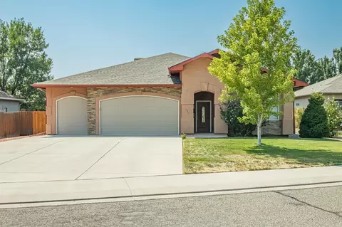 Exterior - 353 Belden Ct, Fruita, CO 81521 photo 3 of 8