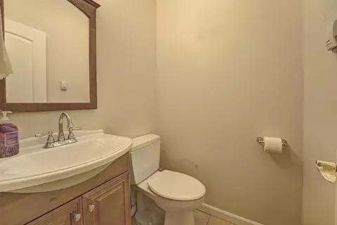 Bath - 353 Belden Ct, Fruita, CO 81521 photo 5 of 5