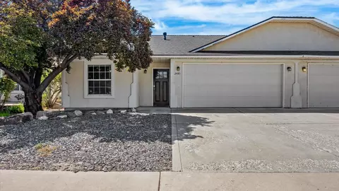 2441 Roan Ridge Dr, Grand Junction, CO 81505