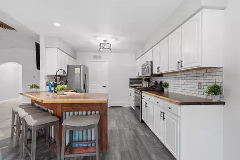 Kitchen - 242 Narrow Leaf Dr, Fruita, CO 81521 photo 2 of 5