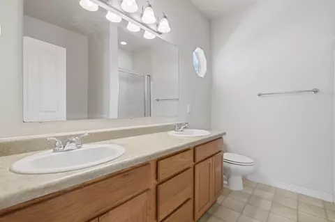 Bath - 1229 Windsor Park Dr, Fruita, CO 81521 photo 1 of 3