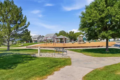Exterior - 1229 Windsor Park Dr, Fruita, CO 81521 photo 7 of 8