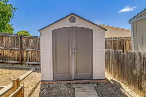 Exterior - 685 Bayberry Ct, Fruita, CO 81521 photo 9 of 10