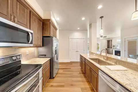 Kitchen - 1233 Periwinkle Ct, Fruita, CO 81521 photo 2 of 5