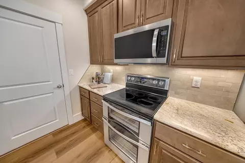 Kitchen - 1233 Periwinkle Ct, Fruita, CO 81521 photo 4 of 5