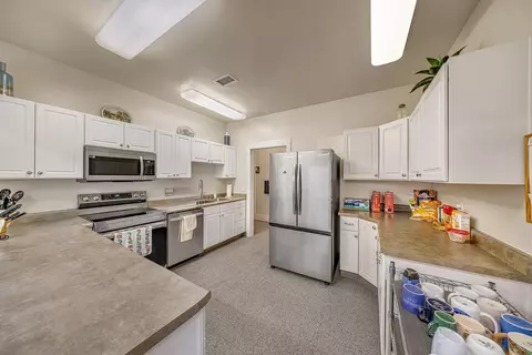 Kitchen - 1233 Periwinkle Ct, Fruita, CO 81521 photo 5 of 5