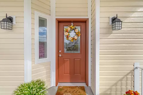 Entry Way - 1233 Periwinkle Ct, Fruita, CO 81521 photo 1 of 2