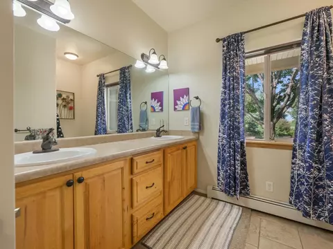 Bath - 1454 19 Rd, Fruita, CO 81521 photo 1 of 5