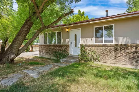 Exterior - 708 E Rio Blanco Ave, Rangely, CO 81648 photo 4 of 7