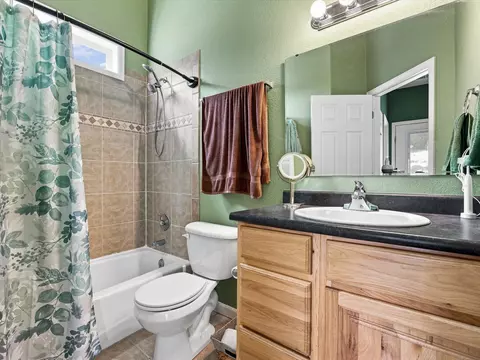 Bath - 412 High St, Collbran, CO 81624 photo 1 of 1
