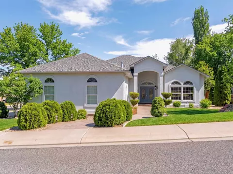 690 Roundup Dr, Grand Junction, CO 81507