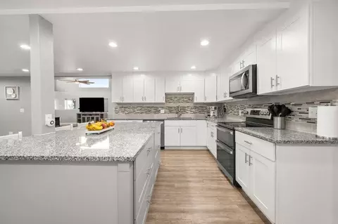 Kitchen - 1694 Arroyo Ct, Mack, CO 81525 photo 3 of 4