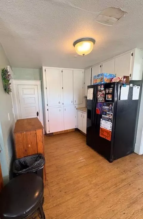 Kitchen - 1130 20 Rd, Fruita, CO 81521 photo 3 of 3